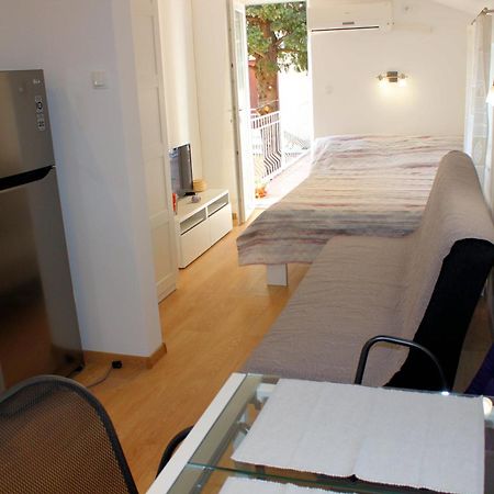 Apartment Studio Olga Novi Vinodolski Buitenkant foto