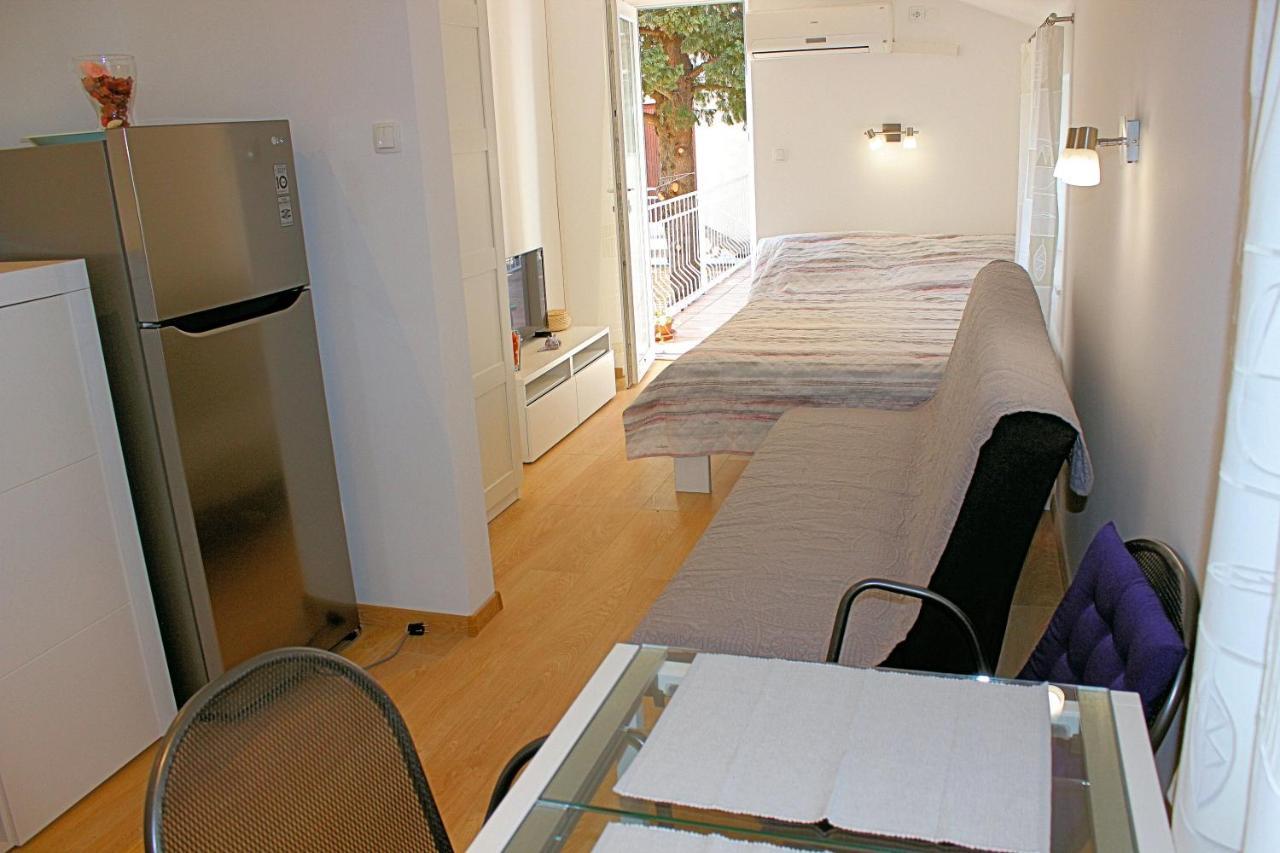 Apartment Studio Olga Novi Vinodolski Buitenkant foto